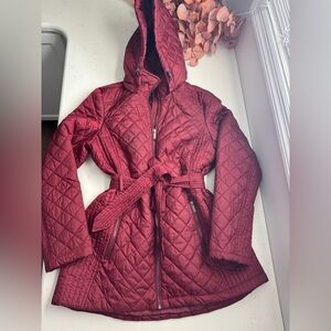 TOWER by LONDON FOGChic Burgundy Quilted Hooded Jacket